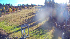 Skiareál Troják - Kamera u nástupu na vlek svah A - 31.10.2025 v 10:10 Skiareál Troják - Kamera u nástupu na vlek svah A - 31.10.2025 v 10:10