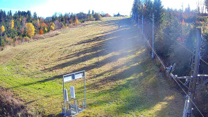 Skiareál Troják - Kamera u nástupu na vlek svah A - 31.10.2025 v 10:45 Skiareál Troják - Kamera u nástupu na vlek svah A - 31.10.2025 v 10:45