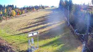 Skiareál Troják - Kamera u nástupu na vlek svah A - 31.10.2025 v 11:00 Skiareál Troják - Kamera u nástupu na vlek svah A - 31.10.2025 v 11:00