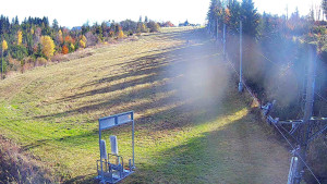 Skiareál Troják - Kamera u nástupu na vlek svah A - 31.10.2025 v 11:25 Skiareál Troják - Kamera u nástupu na vlek svah A - 31.10.2025 v 11:25