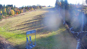 Skiareál Troják - Kamera u nástupu na vlek svah A - 31.10.2025 v 11:30 Skiareál Troják - Kamera u nástupu na vlek svah A - 31.10.2025 v 11:30