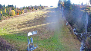 Skiareál Troják - Kamera u nástupu na vlek svah A - 31.10.2025 v 12:00 Skiareál Troják - Kamera u nástupu na vlek svah A - 31.10.2025 v 12:00