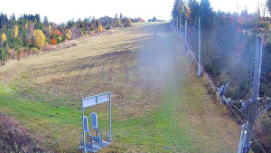 Skiareál Troják - Kamera u nástupu na vlek svah A - 31.10.2025 v 12:20 Skiareál Troják - Kamera u nástupu na vlek svah A - 31.10.2025 v 12:20