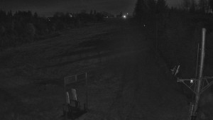 Skiareál Troják - Kamera u nástupu na vlek svah A - 31.10.2025 v 19:55 Skiareál Troják - Kamera u nástupu na vlek svah A - 31.10.2025 v 19:55