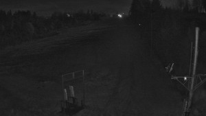 Skiareál Troják - Kamera u nástupu na vlek svah A - 31.10.2025 v 20:55 Skiareál Troják - Kamera u nástupu na vlek svah A - 31.10.2025 v 20:55