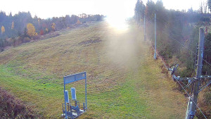 Skiareál Troják - Kamera u nástupu na vlek svah A - 2.11.2025 v 06:55 Skiareál Troják - Kamera u nástupu na vlek svah A - 2.11.2025 v 06:55