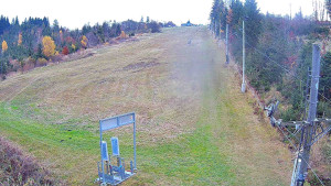 Skiareál Troják - Kamera u nástupu na vlek svah A - 2.11.2025 v 14:55 Skiareál Troják - Kamera u nástupu na vlek svah A - 2.11.2025 v 14:55