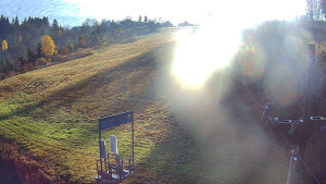 Skiareál Troják - Kamera u nástupu na vlek svah A - 4.11.2025 v 08:45 Skiareál Troják - Kamera u nástupu na vlek svah A - 4.11.2025 v 08:45