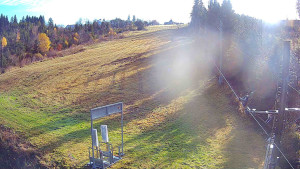 Skiareál Troják - Kamera u nástupu na vlek svah A - 4.11.2025 v 10:05 Skiareál Troják - Kamera u nástupu na vlek svah A - 4.11.2025 v 10:05