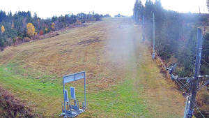 Skiareál Troják - Kamera u nástupu na vlek svah A - 4.11.2025 v 10:25 Skiareál Troják - Kamera u nástupu na vlek svah A - 4.11.2025 v 10:25