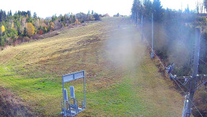 Skiareál Troják - Kamera u nástupu na vlek svah A - 4.11.2025 v 11:30 Skiareál Troják - Kamera u nástupu na vlek svah A - 4.11.2025 v 11:30