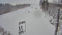 Kamera u nástupu na vlek svah A