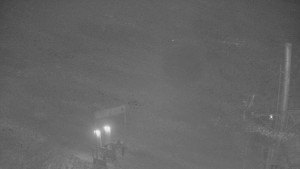 Skiareál Troják - Kamera u nástupu na vlek svah A - 2.12.2025 v 02:35 Skiareál Troják - Kamera u nástupu na vlek svah A - 2.12.2025 v 02:35