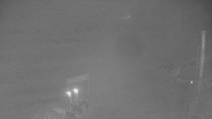 Skiareál Troják - Kamera u nástupu na vlek svah A - 2.12.2025 v 03:10 Skiareál Troják - Kamera u nástupu na vlek svah A - 2.12.2025 v 03:10