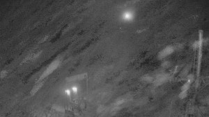 Skiareál Troják - Kamera u nástupu na vlek svah A - 2.12.2025 v 04:10 Skiareál Troják - Kamera u nástupu na vlek svah A - 2.12.2025 v 04:10