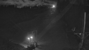 Skiareál Troják - Kamera u nástupu na vlek svah A - 11.12.2025 v 01:00 Skiareál Troják - Kamera u nástupu na vlek svah A - 11.12.2025 v 01:00