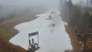 Skiareál Troják - Kamera u nástupu na vlek svah A - 11.12.2025 v 13:00 Skiareál Troják - Kamera u nástupu na vlek svah A - 11.12.2025 v 13:00