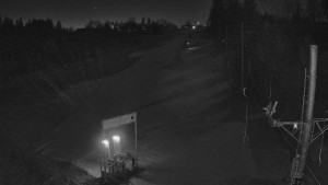 Skiareál Troják - Kamera u nástupu na vlek svah A - 13.12.2025 v 06:00 Skiareál Troják - Kamera u nástupu na vlek svah A - 13.12.2025 v 06:00