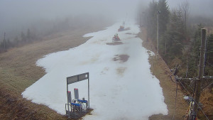 Skiareál Troják - Kamera u nástupu na vlek svah A - 13.12.2025 v 11:00 Skiareál Troják - Kamera u nástupu na vlek svah A - 13.12.2025 v 11:00
