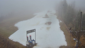 Skiareál Troják - Kamera u nástupu na vlek svah A - 13.12.2025 v 13:30 Skiareál Troják - Kamera u nástupu na vlek svah A - 13.12.2025 v 13:30