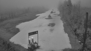 Skiareál Troják - Kamera u nástupu na vlek svah A - 19.12.2025 v 07:10 Skiareál Troják - Kamera u nástupu na vlek svah A - 19.12.2025 v 07:10