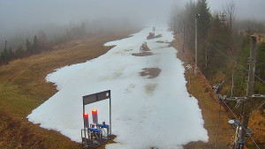 Skiareál Troják - Kamera u nástupu na vlek svah A - 19.12.2025 v 07:30 Skiareál Troják - Kamera u nástupu na vlek svah A - 19.12.2025 v 07:30