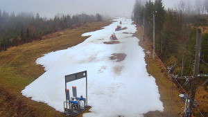 Skiareál Troják - Kamera u nástupu na vlek svah A - 19.12.2025 v 08:35 Skiareál Troják - Kamera u nástupu na vlek svah A - 19.12.2025 v 08:35