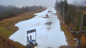 Skiareál Troják - Kamera u nástupu na vlek svah A - 19.12.2025 v 08:40 Skiareál Troják - Kamera u nástupu na vlek svah A - 19.12.2025 v 08:40