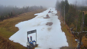 Skiareál Troják - Kamera u nástupu na vlek svah A - 19.12.2025 v 11:35 Skiareál Troják - Kamera u nástupu na vlek svah A - 19.12.2025 v 11:35