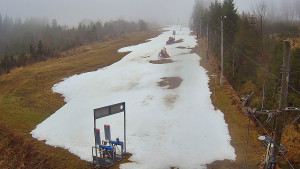 Skiareál Troják - Kamera u nástupu na vlek svah A - 19.12.2025 v 11:40 Skiareál Troják - Kamera u nástupu na vlek svah A - 19.12.2025 v 11:40