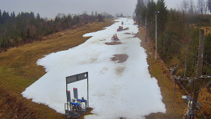 Skiareál Troják - Kamera u nástupu na vlek svah A - 19.12.2025 v 12:40 Skiareál Troják - Kamera u nástupu na vlek svah A - 19.12.2025 v 12:40