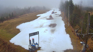 Skiareál Troják - Kamera u nástupu na vlek svah A - 19.12.2025 v 15:05 Skiareál Troják - Kamera u nástupu na vlek svah A - 19.12.2025 v 15:05