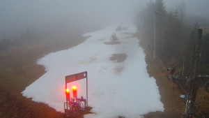 Skiareál Troják - Kamera u nástupu na vlek svah A - 19.12.2025 v 16:20 Skiareál Troják - Kamera u nástupu na vlek svah A - 19.12.2025 v 16:20