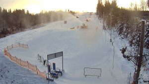 Skiareál Troják - Kamera u nástupu na vlek svah A - 5.1.2026 v 08:40 Skiareál Troják - Kamera u nástupu na vlek svah A - 5.1.2026 v 08:40