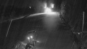 Skiareál Troják - Kamera u nástupu na vlek svah A - 10.1.2026 v 00:25 Skiareál Troják - Kamera u nástupu na vlek svah A - 10.1.2026 v 00:25