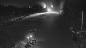 Skiareál Troják - Kamera u nástupu na vlek svah A - 10.1.2026 v 01:45 Skiareál Troják - Kamera u nástupu na vlek svah A - 10.1.2026 v 01:45