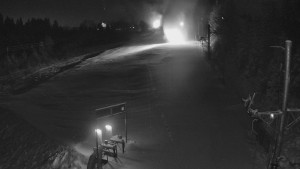 Skiareál Troják - Kamera u nástupu na vlek svah A - 10.1.2026 v 02:30 Skiareál Troják - Kamera u nástupu na vlek svah A - 10.1.2026 v 02:30