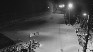 Skiareál Troják - Kamera u nástupu na vlek svah A - 10.1.2026 v 03:20 Skiareál Troják - Kamera u nástupu na vlek svah A - 10.1.2026 v 03:20