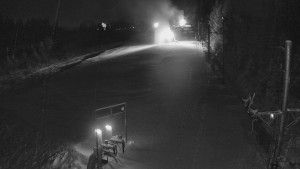 Skiareál Troják - Kamera u nástupu na vlek svah A - 10.1.2026 v 03:45 Skiareál Troják - Kamera u nástupu na vlek svah A - 10.1.2026 v 03:45