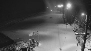 Skiareál Troják - Kamera u nástupu na vlek svah A - 10.1.2026 v 06:00 Skiareál Troják - Kamera u nástupu na vlek svah A - 10.1.2026 v 06:00