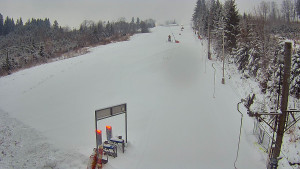 Skiareál Troják - Kamera u nástupu na vlek svah A - 10.1.2026 v 07:40 Skiareál Troják - Kamera u nástupu na vlek svah A - 10.1.2026 v 07:40