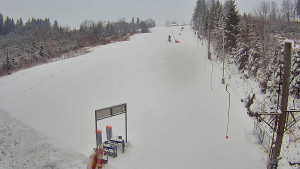 Skiareál Troják - Kamera u nástupu na vlek svah A - 10.1.2026 v 08:15 Skiareál Troják - Kamera u nástupu na vlek svah A - 10.1.2026 v 08:15