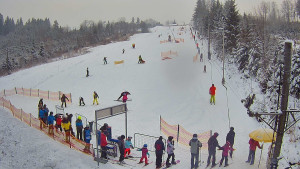 Skiareál Troják - Kamera u nástupu na vlek svah A - 10.1.2026 v 10:30 Skiareál Troják - Kamera u nástupu na vlek svah A - 10.1.2026 v 10:30