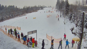 Skiareál Troják - Kamera u nástupu na vlek svah A - 10.1.2026 v 11:00 Skiareál Troják - Kamera u nástupu na vlek svah A - 10.1.2026 v 11:00