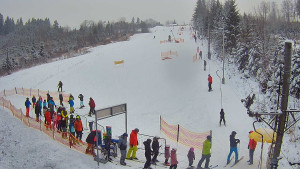 Skiareál Troják - Kamera u nástupu na vlek svah A - 10.1.2026 v 11:15 Skiareál Troják - Kamera u nástupu na vlek svah A - 10.1.2026 v 11:15