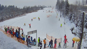 Skiareál Troják - Kamera u nástupu na vlek svah A - 10.1.2026 v 11:30 Skiareál Troják - Kamera u nástupu na vlek svah A - 10.1.2026 v 11:30