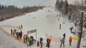 Skiareál Troják - Kamera u nástupu na vlek svah A - 10.1.2026 v 14:30 Skiareál Troják - Kamera u nástupu na vlek svah A - 10.1.2026 v 14:30