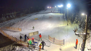 Skiareál Troják - Kamera u nástupu na vlek svah A - 10.1.2026 v 17:20 Skiareál Troják - Kamera u nástupu na vlek svah A - 10.1.2026 v 17:20