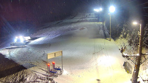 Skiareál Troják - Kamera u nástupu na vlek svah A - 10.1.2026 v 20:45 Skiareál Troják - Kamera u nástupu na vlek svah A - 10.1.2026 v 20:45