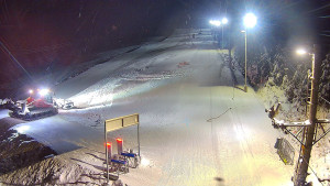 Skiareál Troják - Kamera u nástupu na vlek svah A - 10.1.2026 v 21:10 Skiareál Troják - Kamera u nástupu na vlek svah A - 10.1.2026 v 21:10